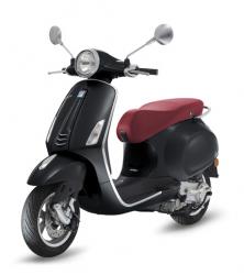 Vespa Primavera 50 2T čierna