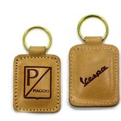 Kožený prívesok na kľúče Vespa